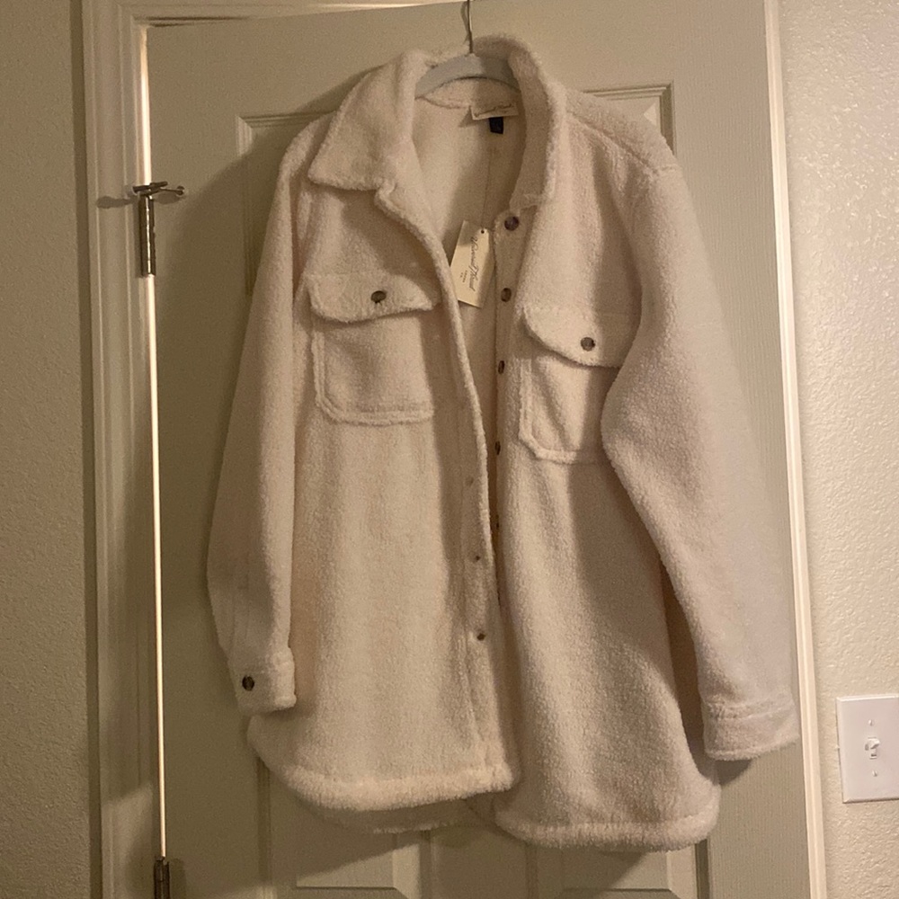 NWT Sherpa shacket